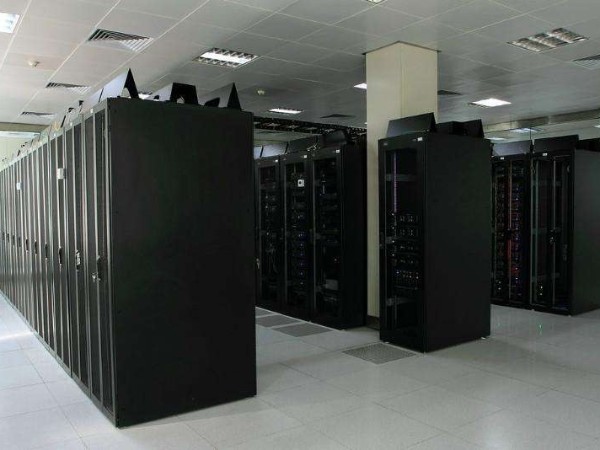 十幾個站點需要上動環監測設備，你們平臺支持多點集中管理嗎？