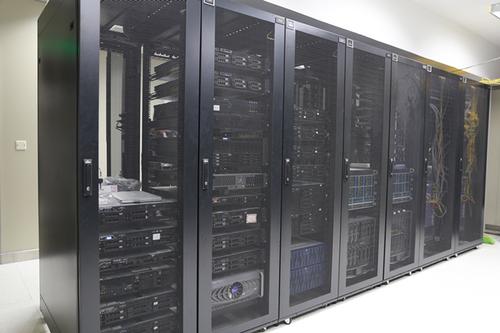 邁世設(shè)計(jì)的機(jī)房預(yù)防高溫高濕自動(dòng)報(bào)警方案