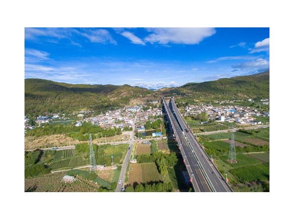 無網(wǎng)絡(luò)環(huán)境用什么主機實現(xiàn)高速公路配電室綜合監(jiān)控系統(tǒng)？